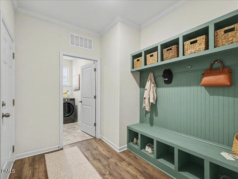 724 Summer Music Lane Raleigh, NC 27603 - Photo 33 of 70 a room with furniture and a book shelf