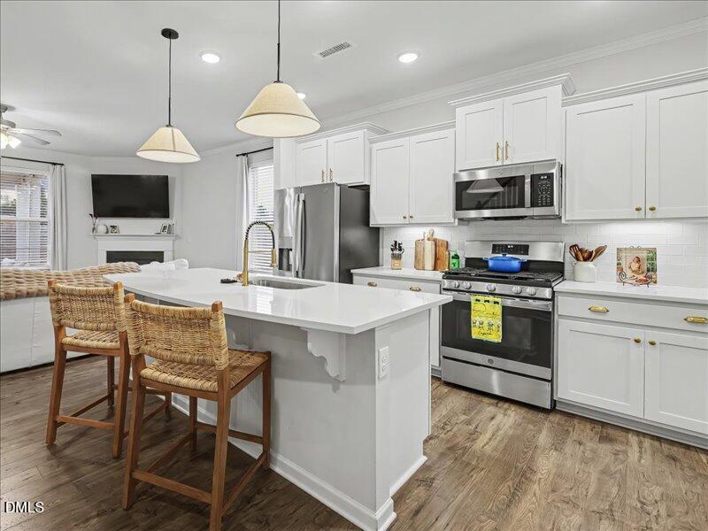 724 Summer Music Lane Raleigh, NC 27603 - Photo 8 of 70 13-Kitchen
