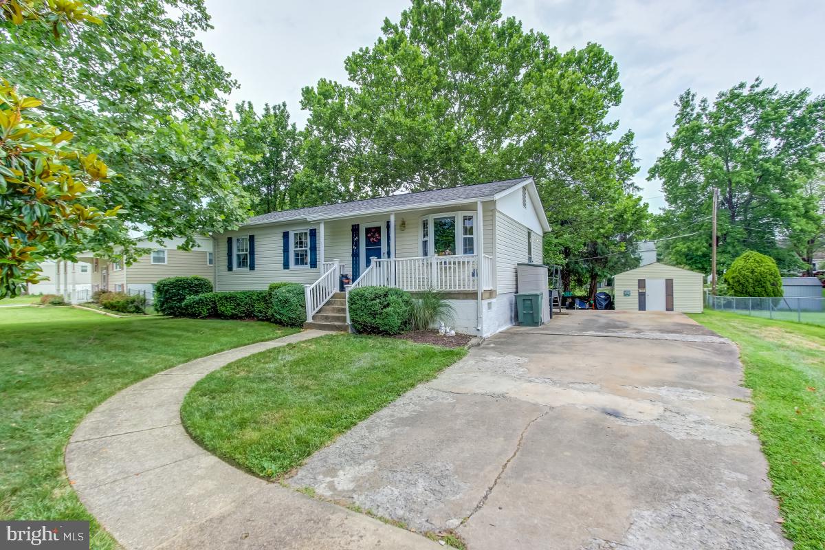 7924 Frye Road Alexandria, VA 22309 - Photo 1 of 29 Concrete driveway w/ample parking!