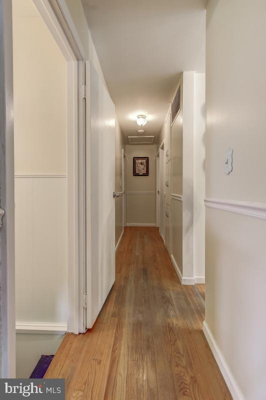7924 Frye Road Alexandria, VA 22309 - Photo 14 of 29 Hall on upper level