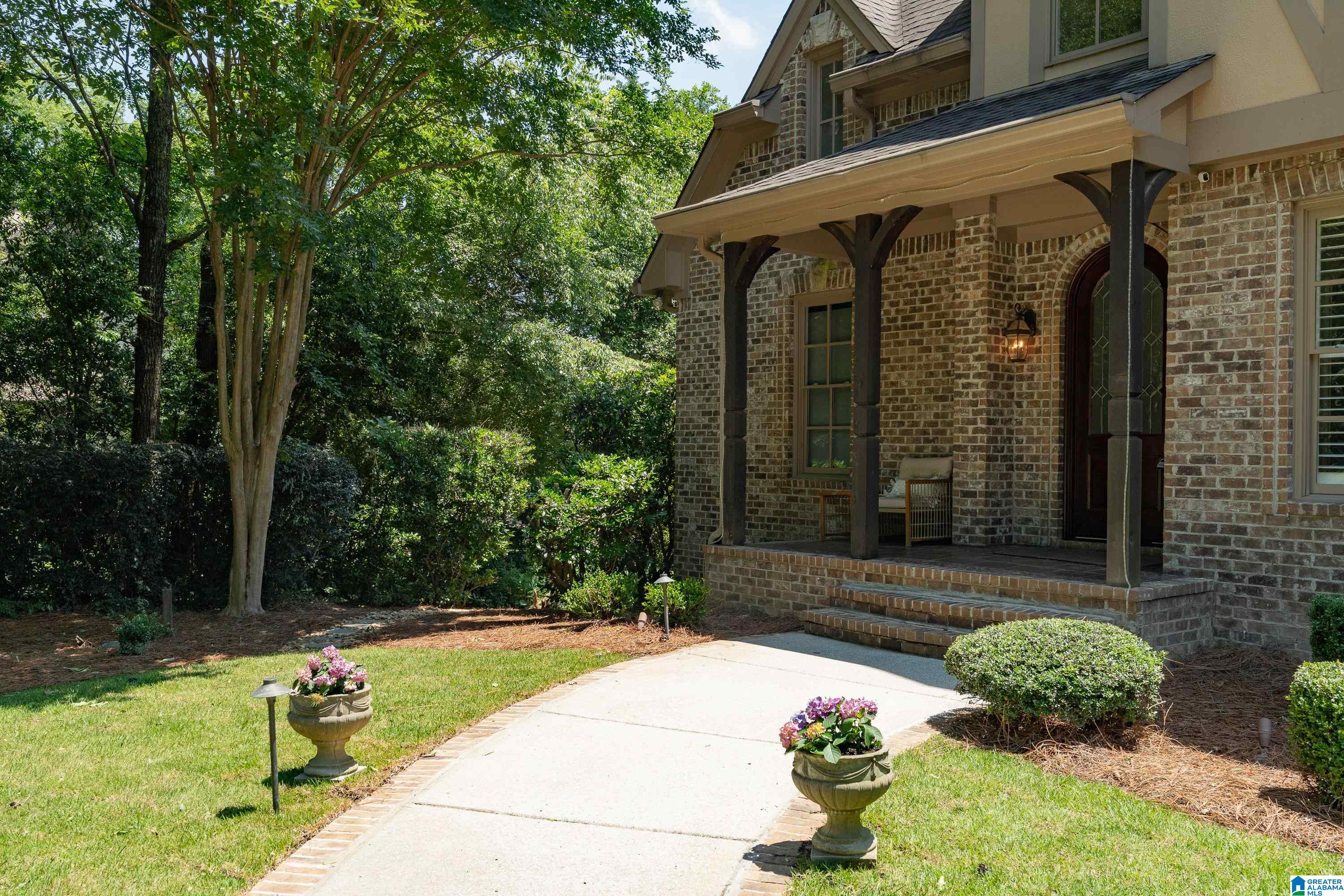 1901 Shades Crest Road Birmingham, AL 35216 - Photo 5 of 93