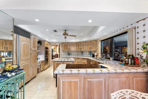 $1,999,000 | 3333 Southwest 59th Street, Fort Lauderdale, FL 33312