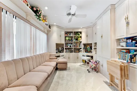 $1,999,000 | 3333 Southwest 59th Street, Fort Lauderdale, FL 33312