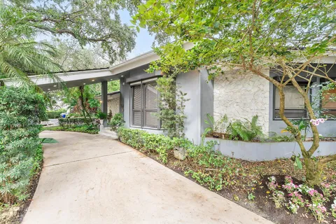 $1,999,000 | 3333 Southwest 59th Street, Fort Lauderdale, FL 33312