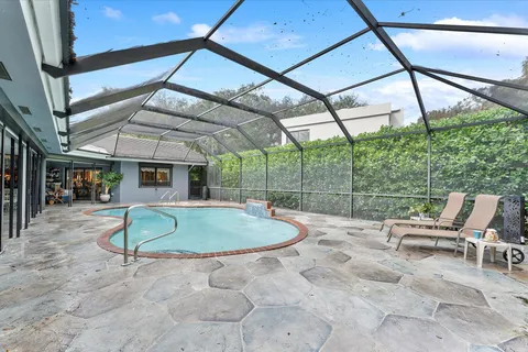 $1,999,000 | 3333 Southwest 59th Street, Fort Lauderdale, FL 33312