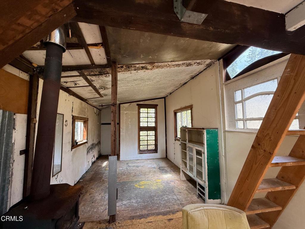 3480 Albion Ridge G Road South Albion, CA 95410 - Photo 32 of 32 a view of an entryway with a livingroom