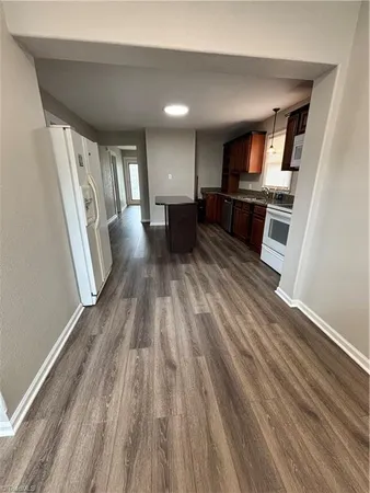 $179,000 | 711 SOUTH St Mount, Mount Airy, NC 27030