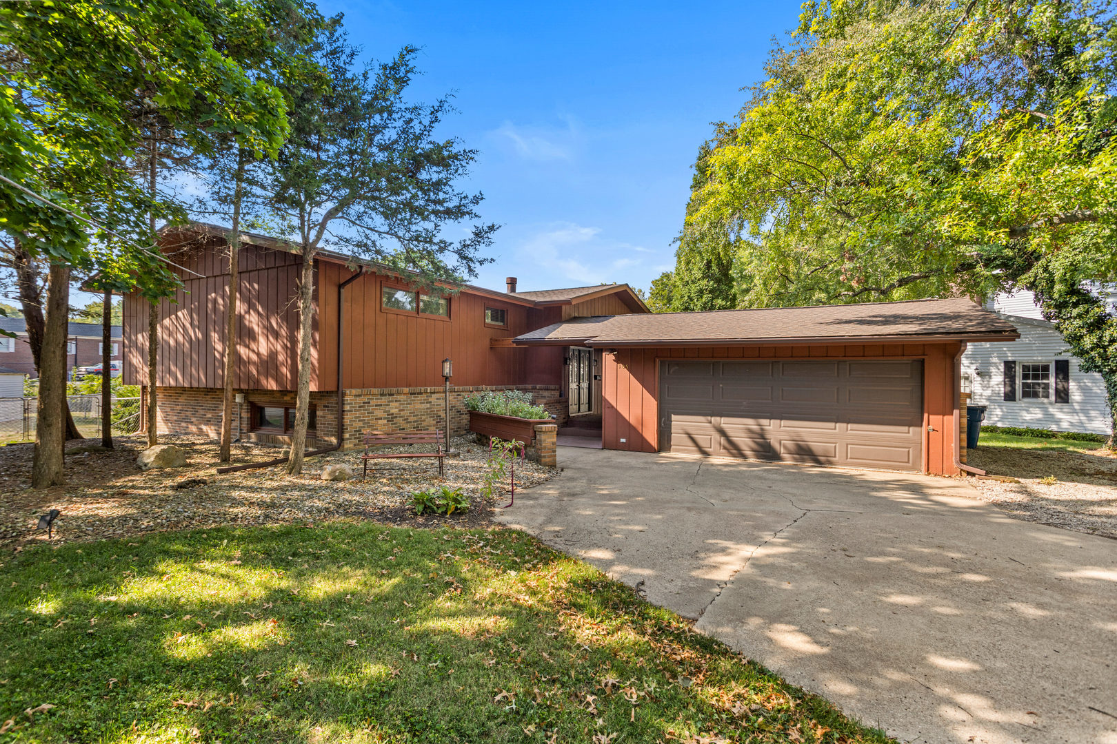 105 Lone Beech Road Monticello, IL 61856 - Photo 1 of 47 Gallery Image 1