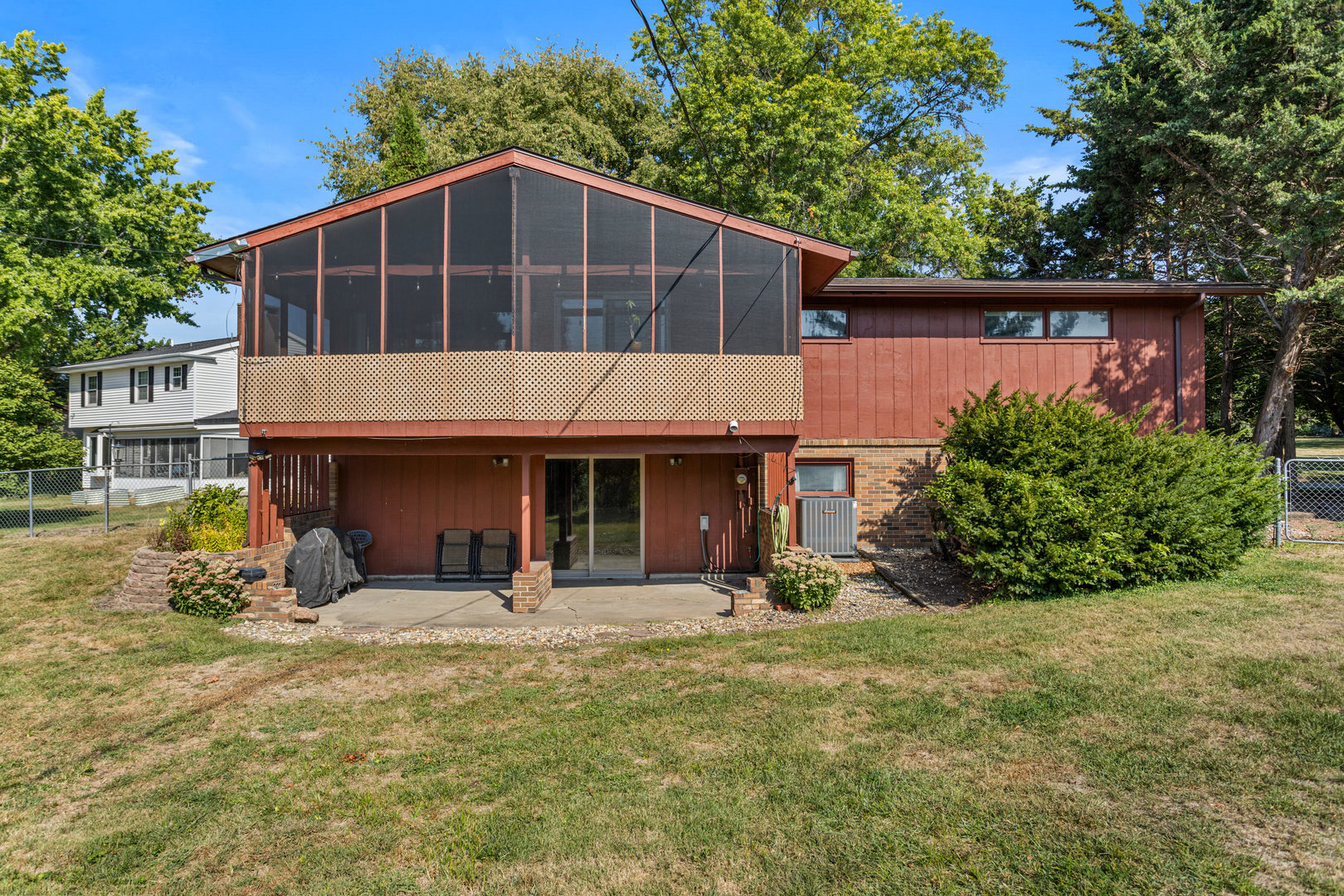 105 Lone Beech Road Monticello, IL 61856 - Photo 40 of 47 Gallery Image 40