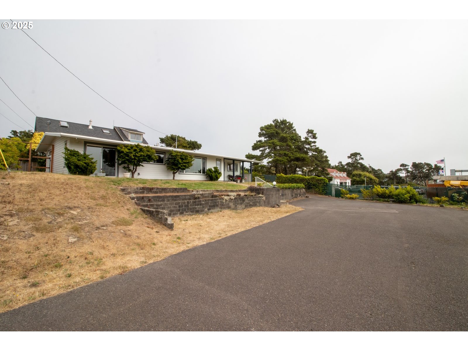 2 Eden Lane Florence, OR 97439 - Photo 10 of 48