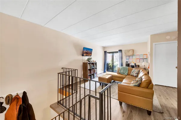 $899,000 | 721 Thieriot Avenue | Soundview
