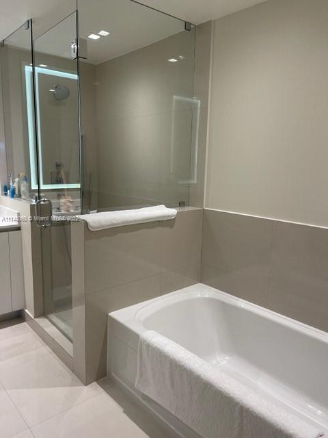 2101 South Surf Road, Unit 4D Hollywood, FL 33019 - Photo 8 of 17 Gallery Image 8