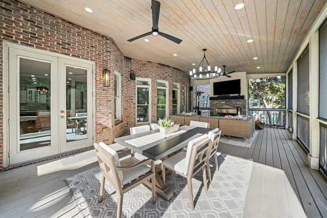 $2,195,000 | 3283 Stratfield Drive Northeast, Brookhaven, GA 30319