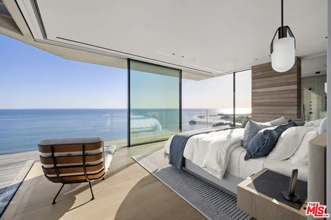 $30,000,000 | Undisclosed Address, Malibu, CA 90265