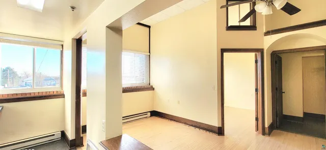 $1,350 | 400 1st Avenue Southwest, Chisholm, MN 55719