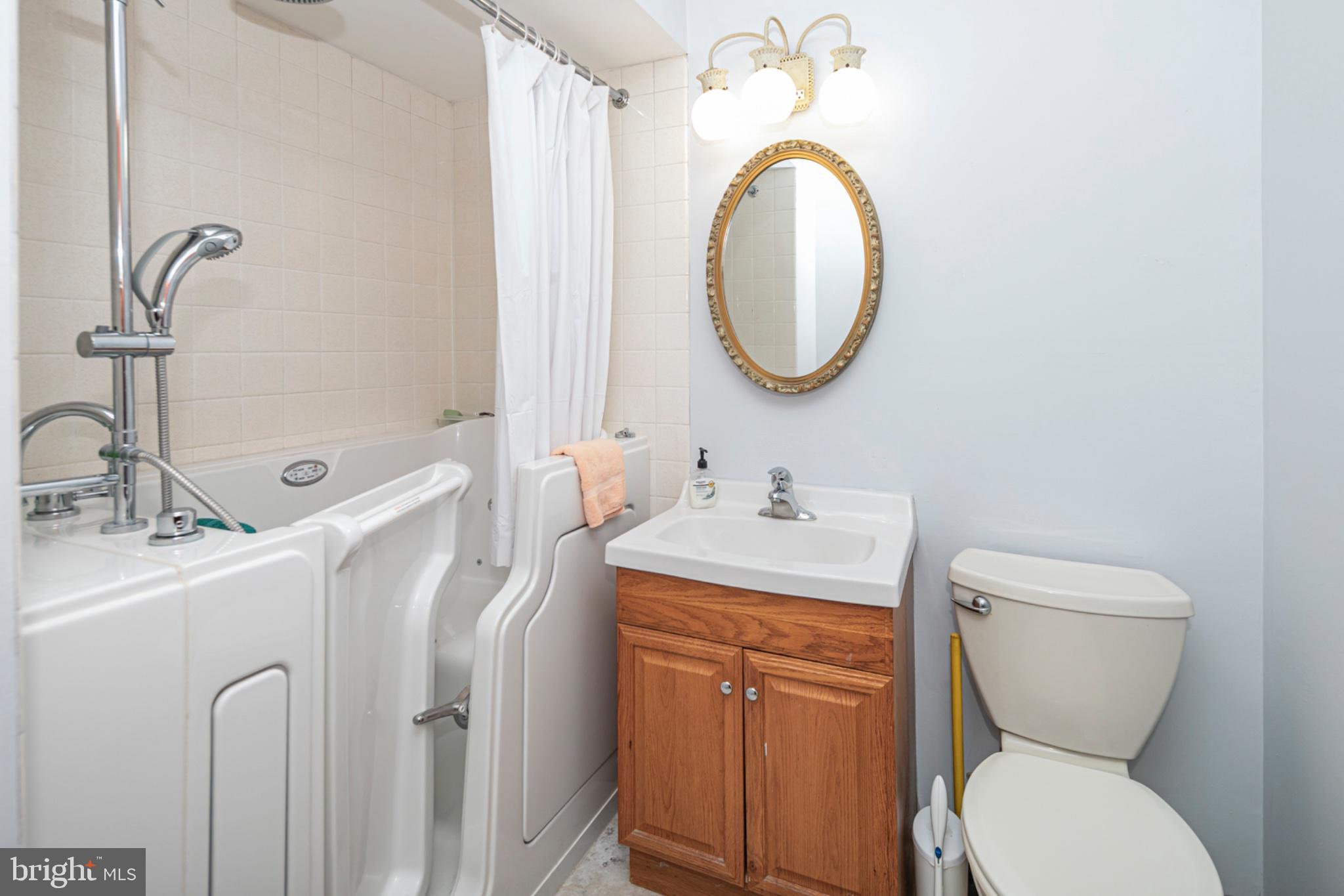 198 Hollow Road Skillman, NJ 08558 - Photo 18 of 24 Gallery Image 18
