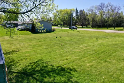 $229,400 | 606 3rd Avenue, Raymond, MN 56282