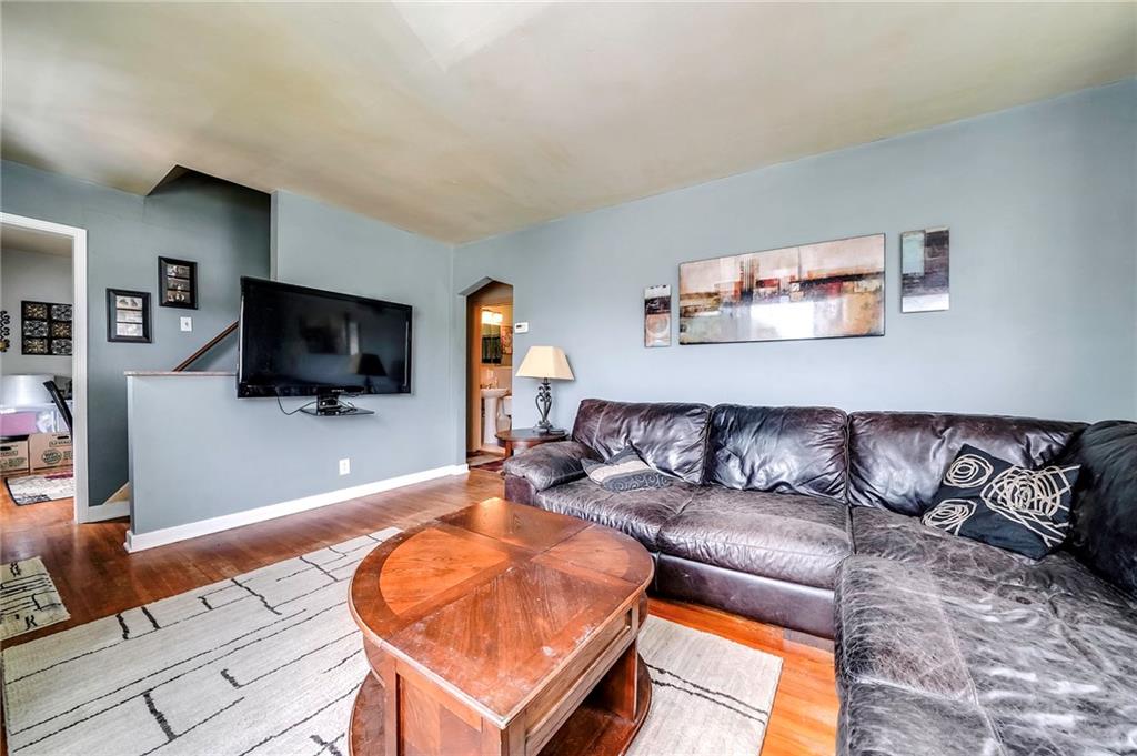 3563 Middleboro Road Pittsburgh, PA 15234 - Photo 5 of 23 Gallery Image 5