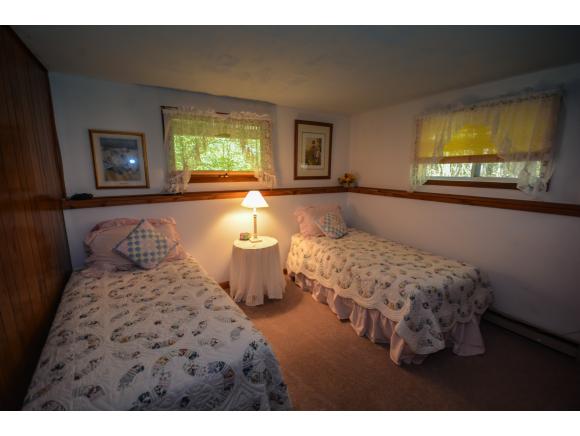 86 Mountain View Road Wilmington, VT 05363 - Photo 12 of 20 Gallery Image 12