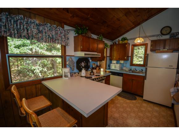 86 Mountain View Road Wilmington, VT 05363 - Photo 8 of 20 Gallery Image 8