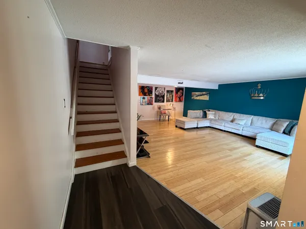 $275,000 | 81 Cliffside Drive, Unit A, Manchester, CT 06042