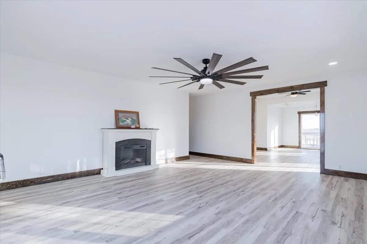 10788 North 1000 E Road Chenoa, IL 61726 - Photo 14 of 31