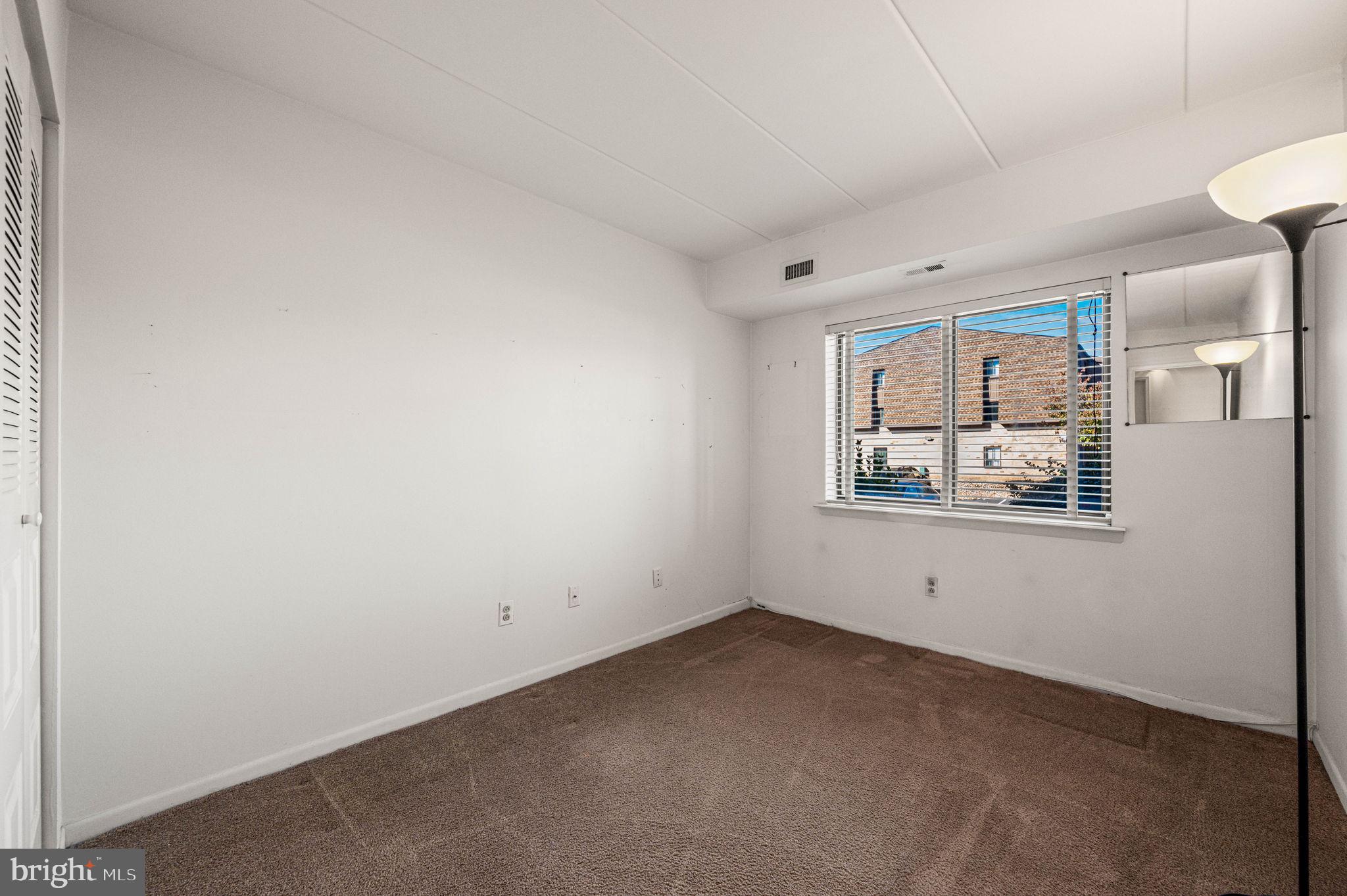 67002 Delaire Landing Road, Unit 2 Philadelphia, PA 19114 - Photo 17 of 25 Gallery Image 17