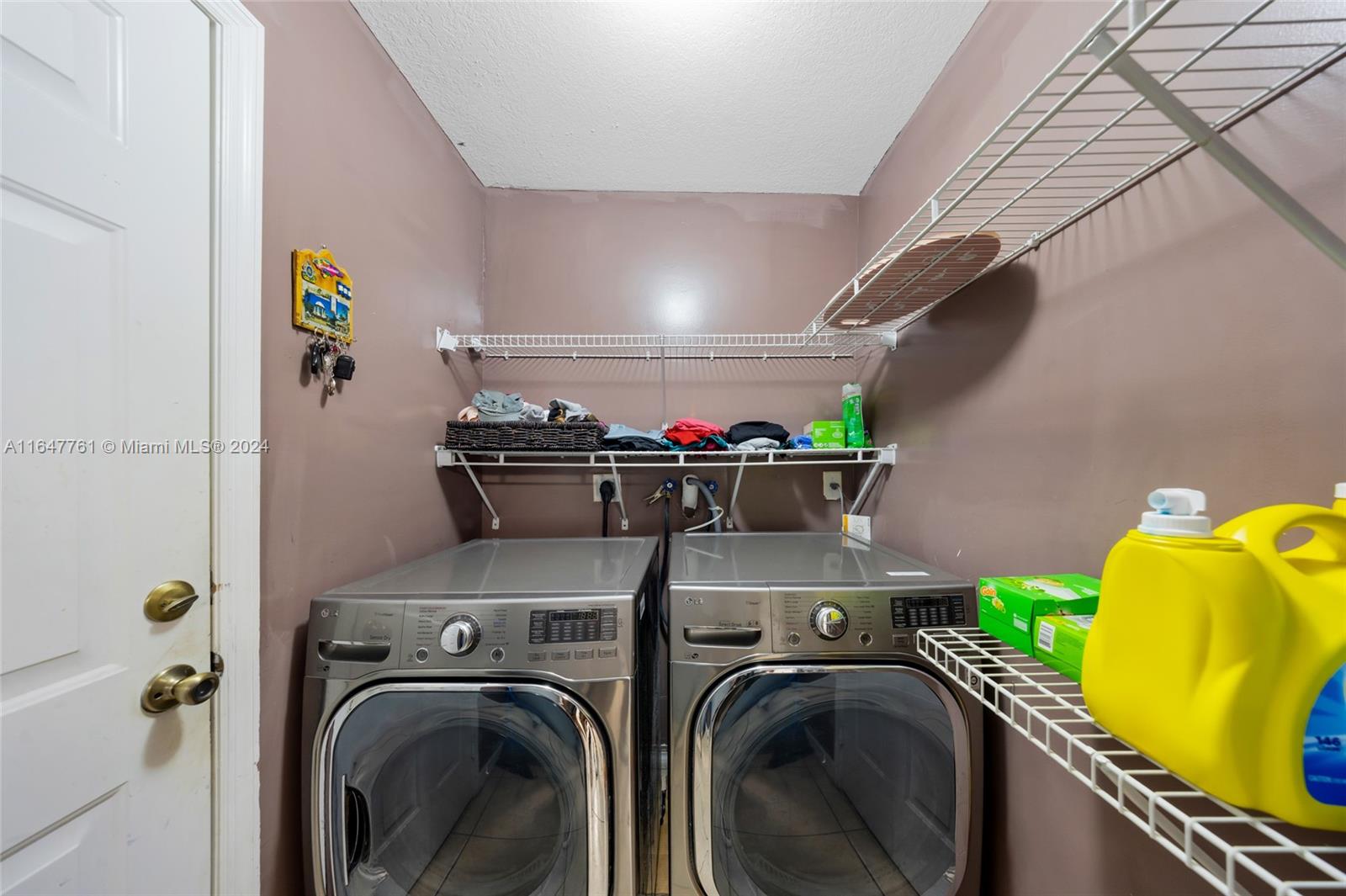 12431 Southwest 220th Street Miami, FL 33170 - Photo 26 of 34