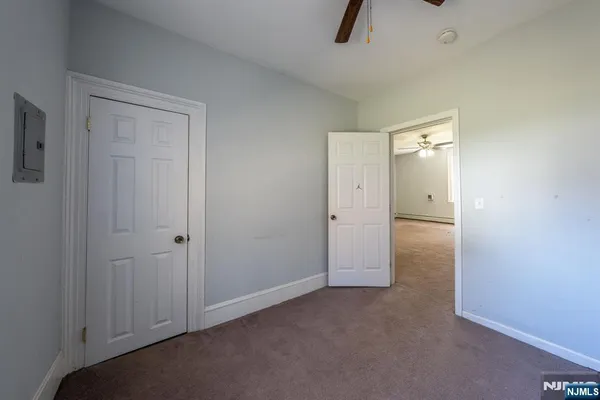 $879,000 | 468 Hamburg Turnpike, West Milford, NJ 07480