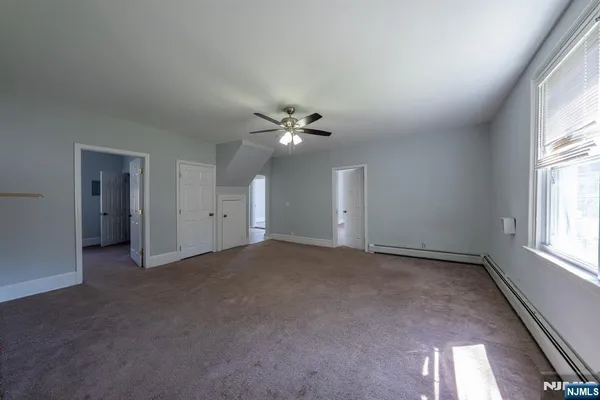 $879,000 | 468 Hamburg Turnpike, West Milford, NJ 07480