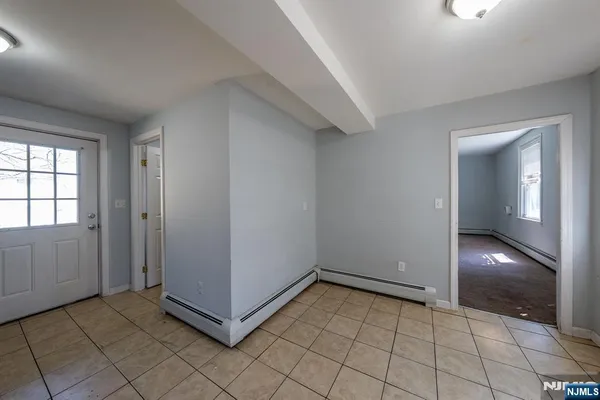 $879,000 | 468 Hamburg Turnpike, West Milford, NJ 07480