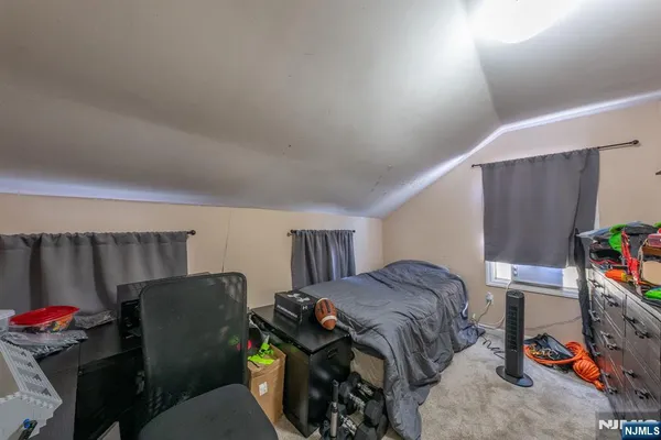 $879,000 | 468 Hamburg Turnpike, West Milford, NJ 07480