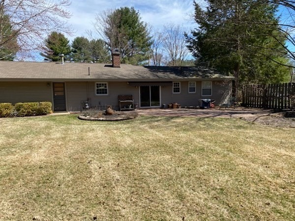 11 Donna Road Chelmsford, MA 01824 - Photo 4 of 20 Gallery Image 4