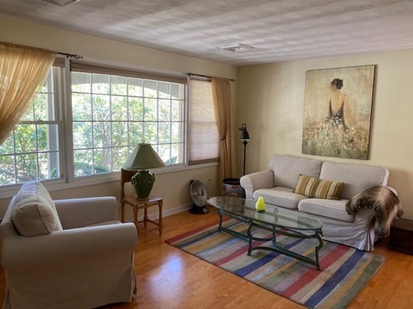 11 Donna Road Chelmsford, MA 01824 - Photo 6 of 20 Gallery Image 6