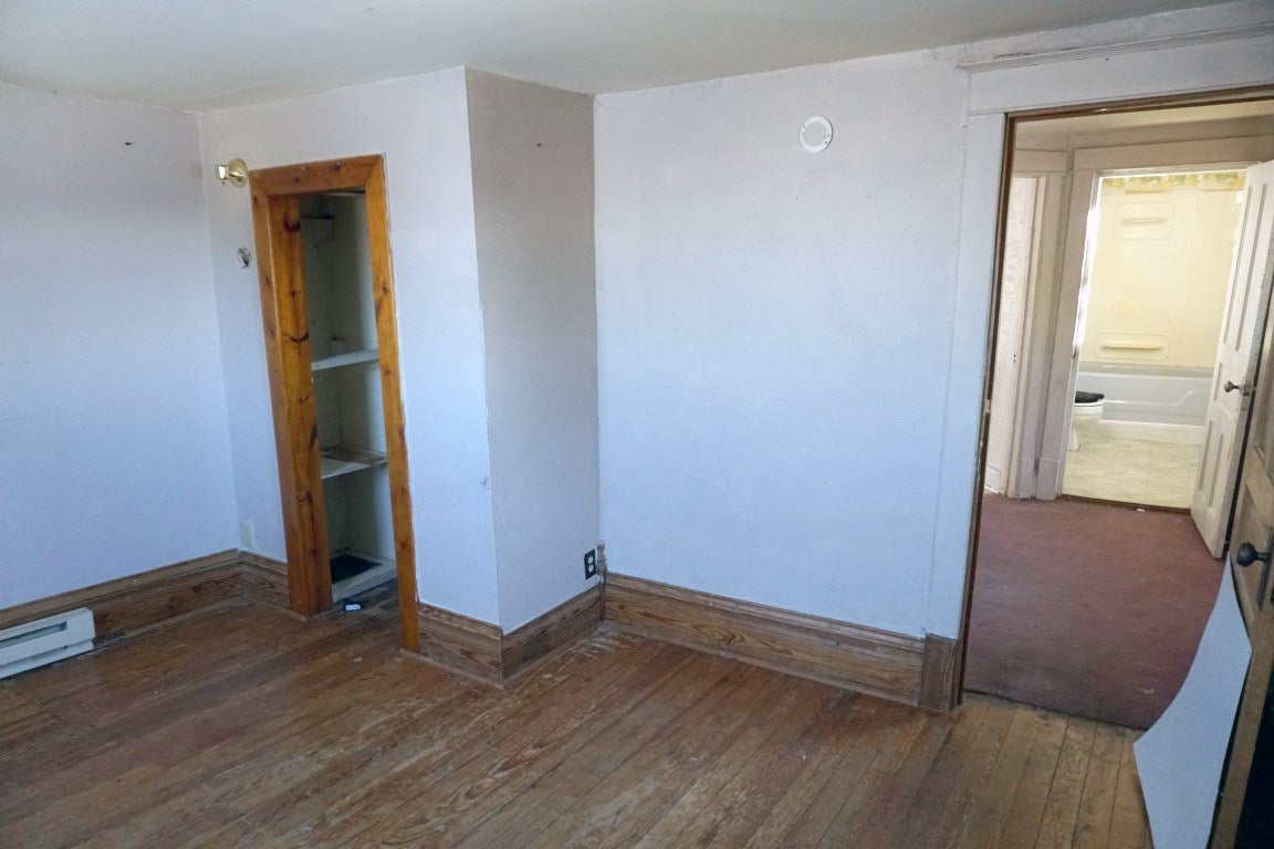 4013 Cosgrove Road Southwest Oxford, IA 52322 - Photo 12 of 13 Gallery Image 12