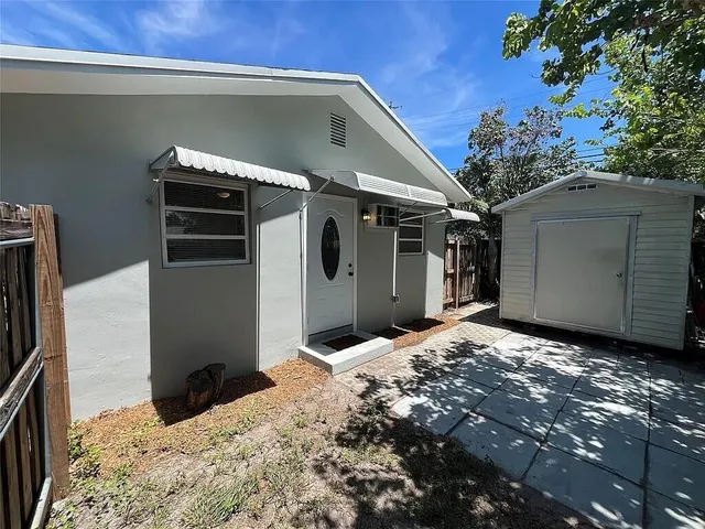 $739,000 | 410 Southwest 10th Street, Fort Lauderdale, FL 33315