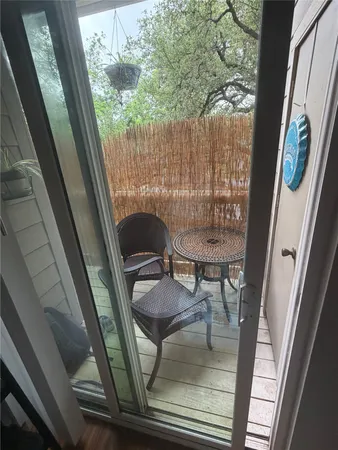 $1,450 | 114 East 31st Street, Unit 204, Austin, TX 78705