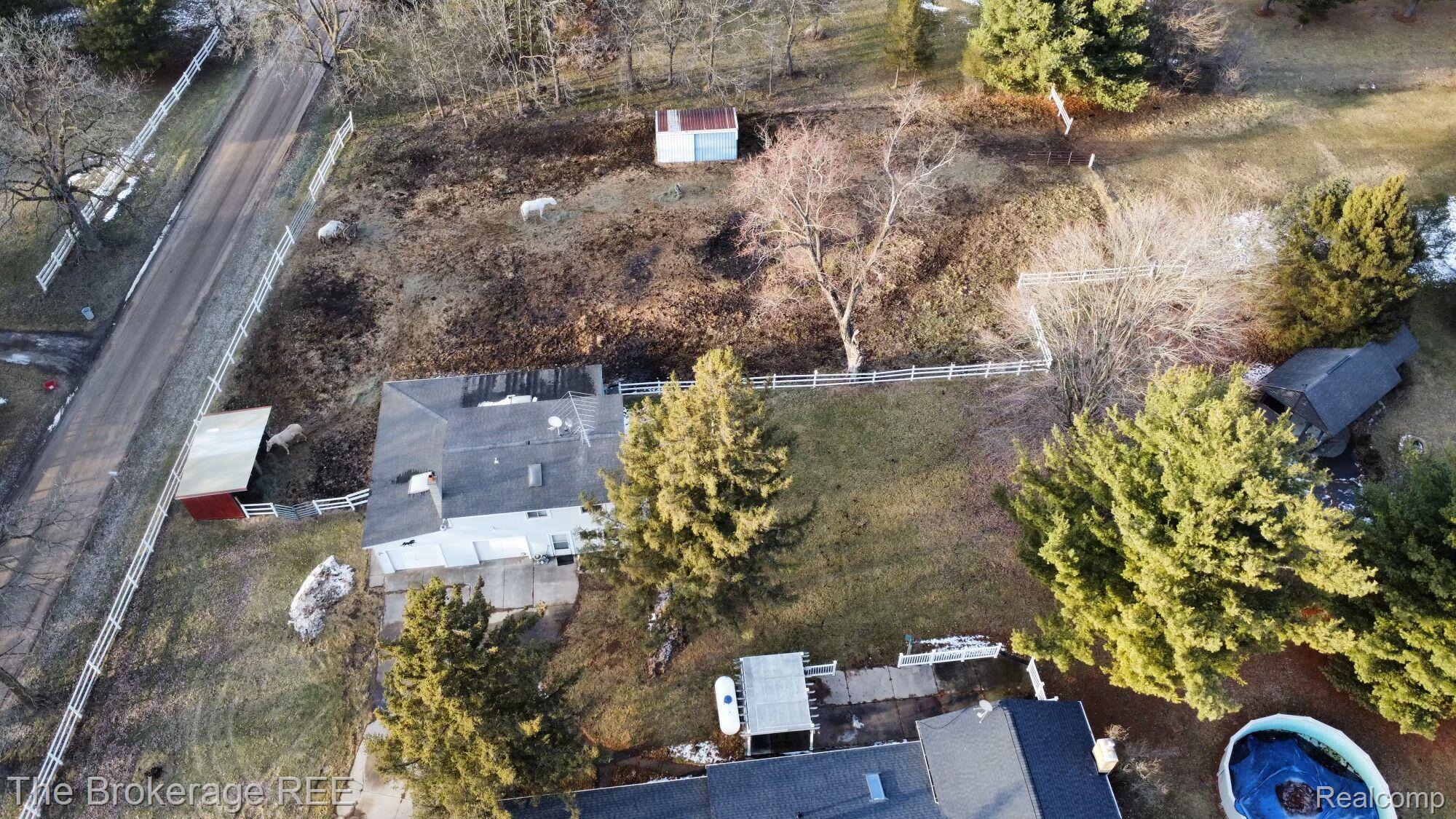 13405 Fagan Road Holly, MI 48442 - Photo 4 of 57 Drone / aerial view