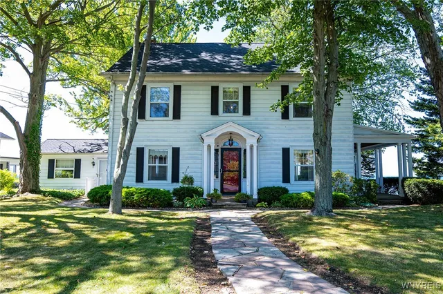 $779,000 | 4998 Lake Shore Road, Hamburg, NY 14075