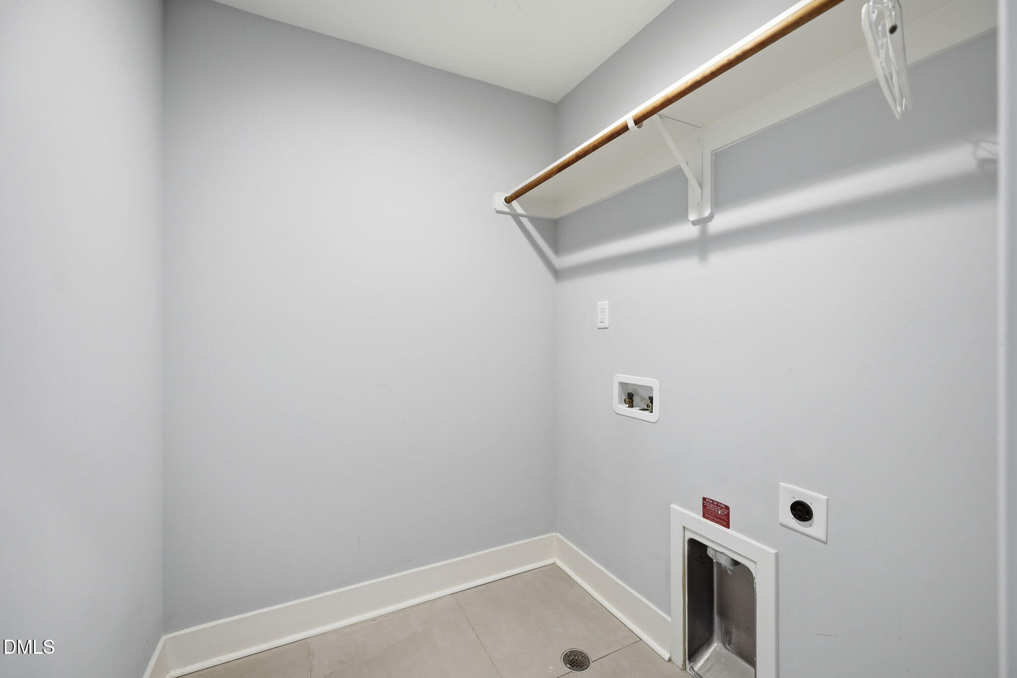 533 Bragg Street Raleigh, NC 27601 - Photo 25 of 33 25-web-or-mls-IMG_2926