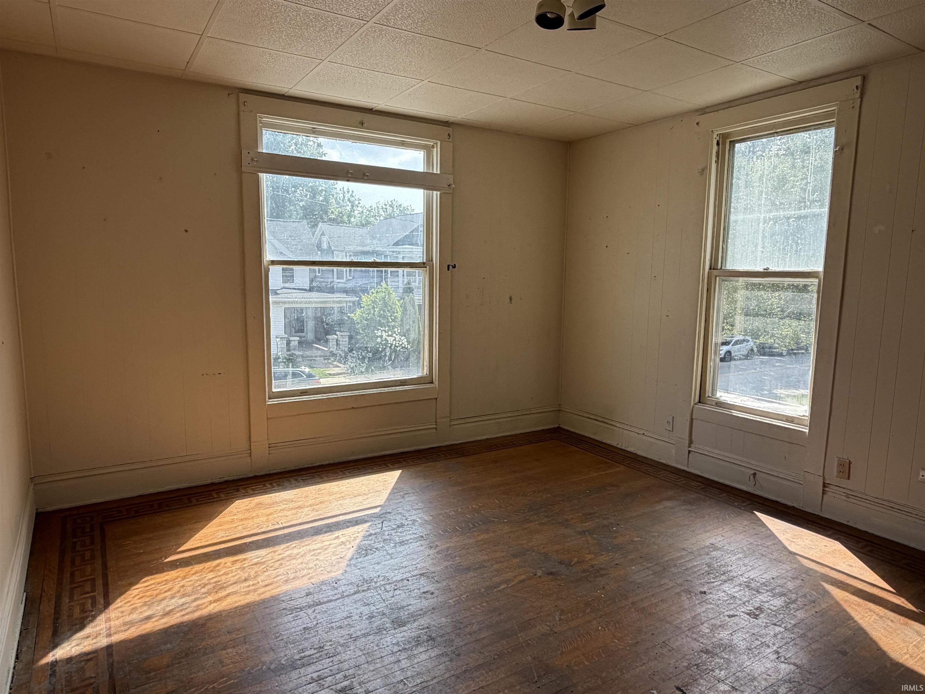 803 Southeast Riverside Drive Evansville, IN 47713 - Photo 7 of 28