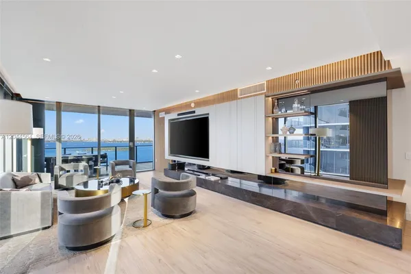 $3,650,000 | 700 Northeast 24th Street, Unit 1401, Miami, FL 33137