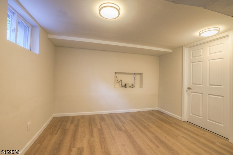 383 Long Hill Road Gillette, NJ 07933 - Photo 23 of 26 Gallery Image 23