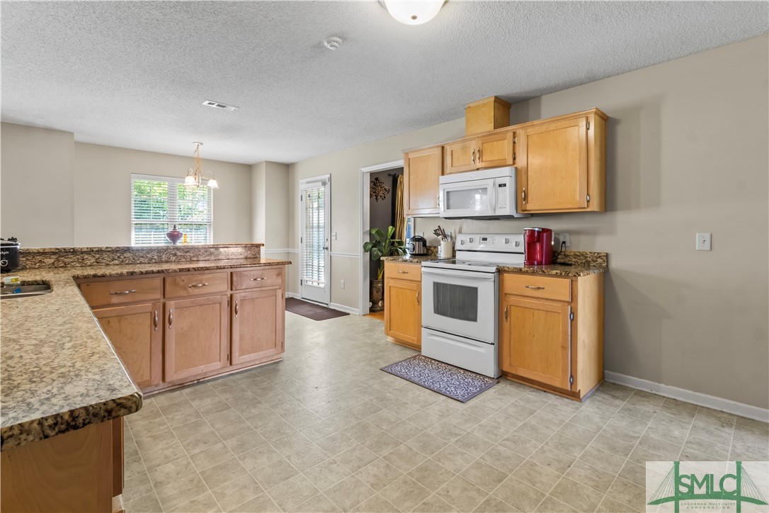 168 Arbor Ridge Way Midway, GA 31320 - Photo 14 of 40