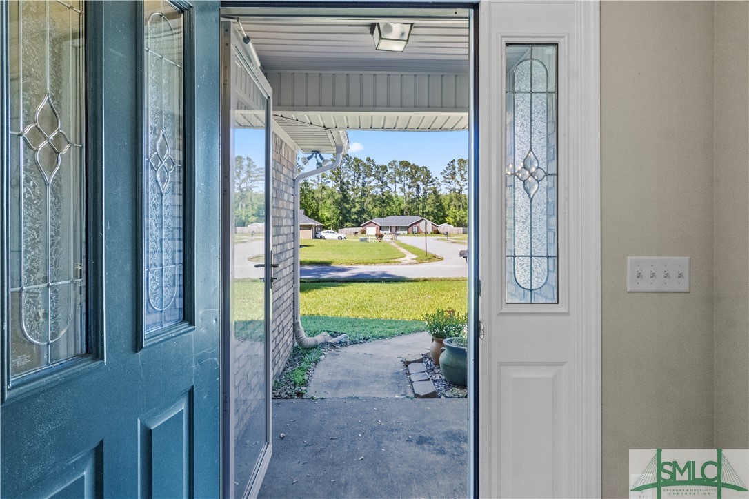 168 Arbor Ridge Way Midway, GA 31320 - Photo 8 of 40