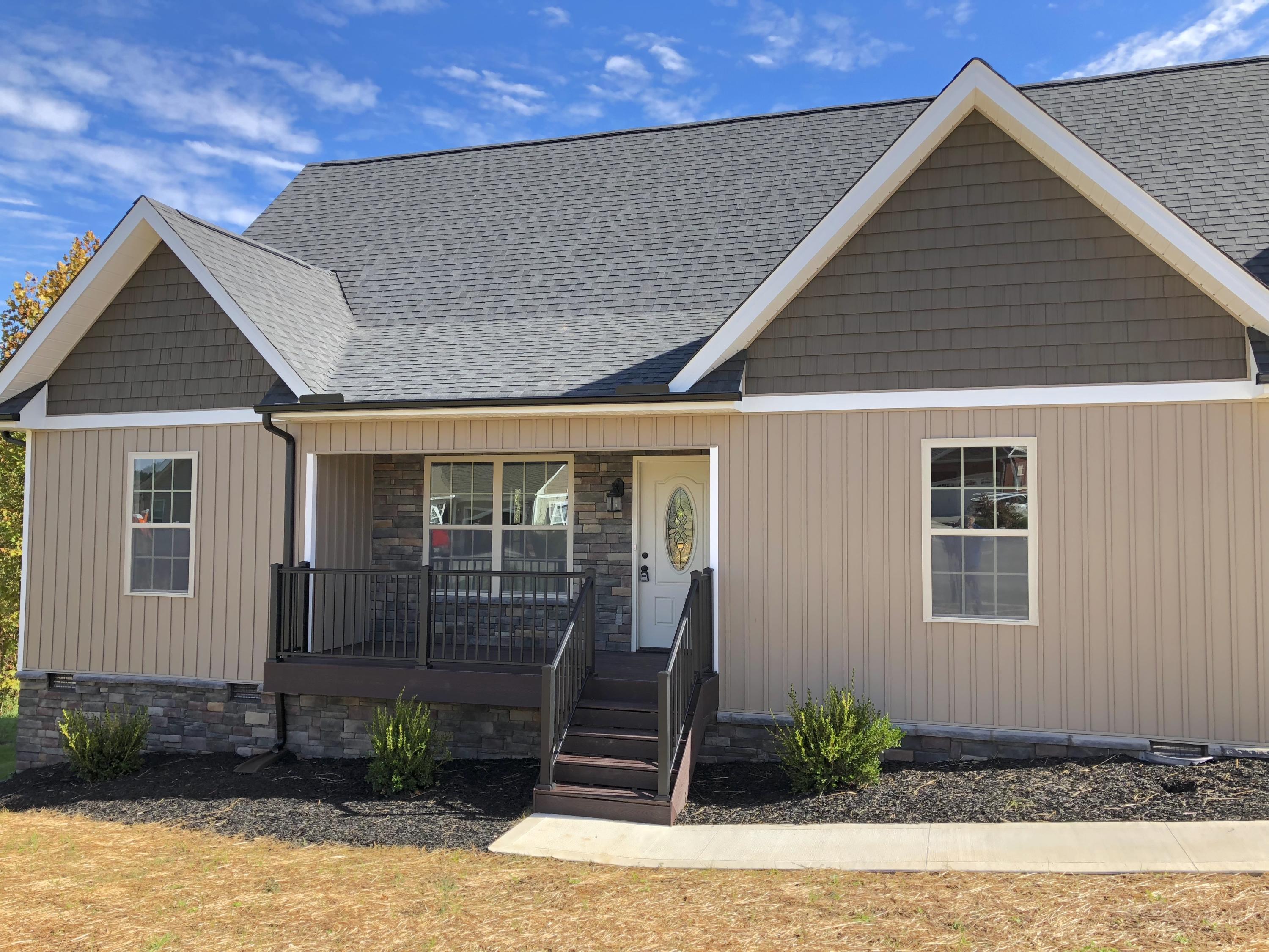 7401 Openview Lane Corryton, TN 37721 - Photo 3 of 21 Photo Oct 22, 3 08 32 PM