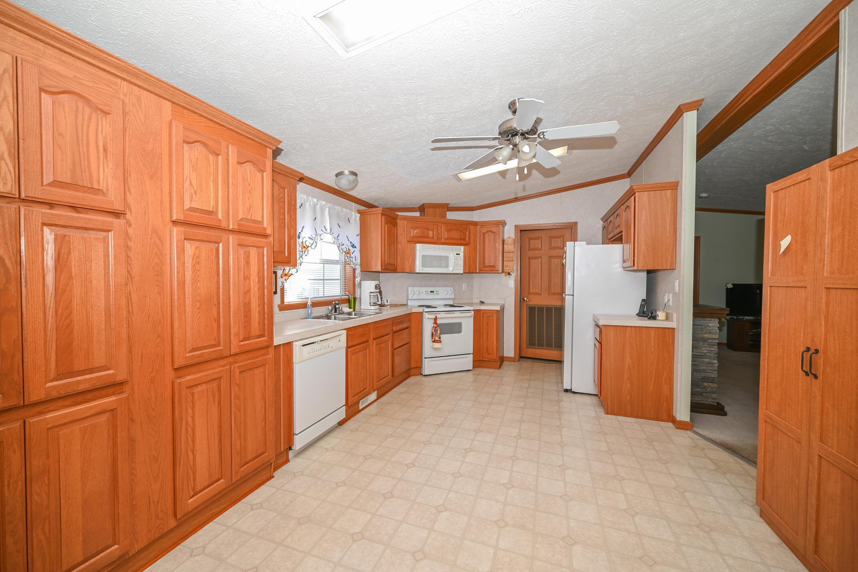 1639 Marion-Waldo Road, Unit LOT 122 Marion, OH 43302 - Photo 17 of 45 DSC_9795