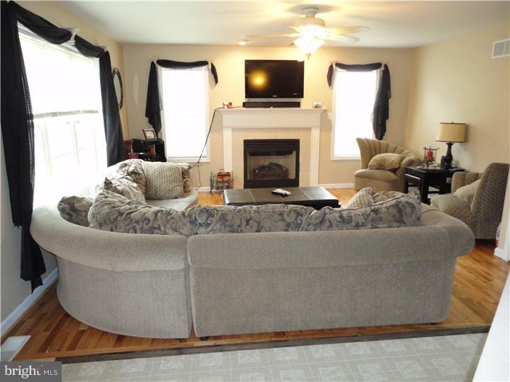 205 New Furnace Road Nottingham, PA 19362 - Photo 7 of 17 Family Room