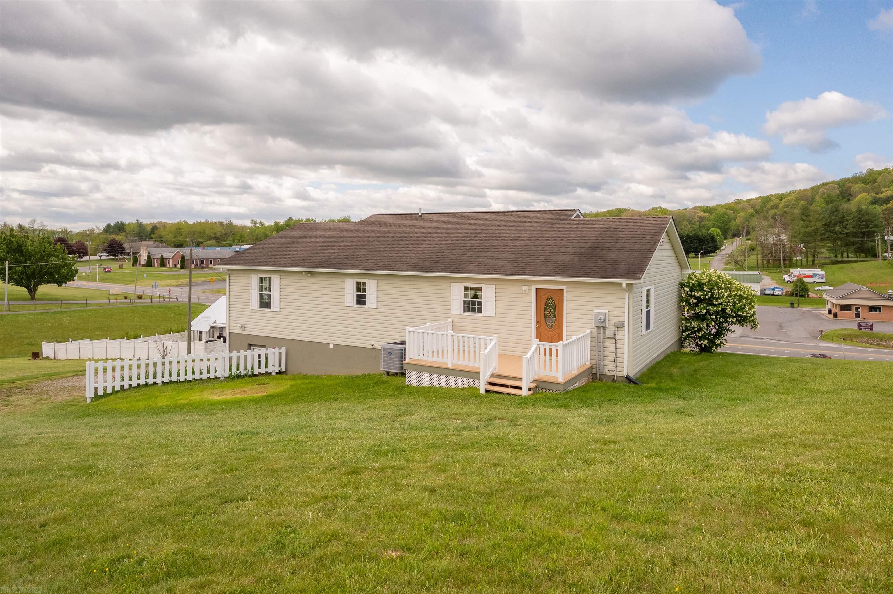 704 Fort Chiswell Road Max Meadows, VA 24360 - Photo 67 of 79 Gallery Image 67