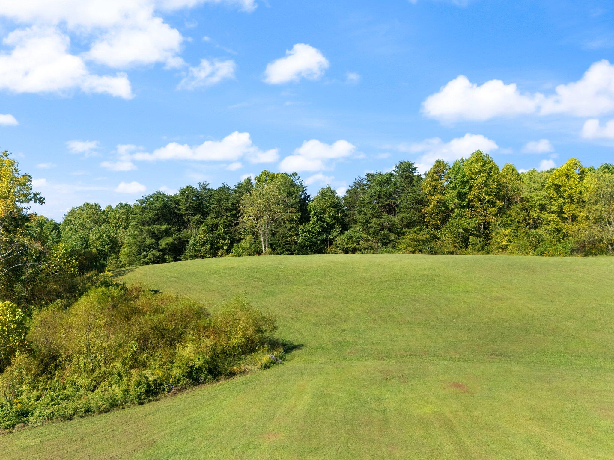1835 Pine Top Road London, KY 40741 - Photo 38 of 56 43-web-or-mls-DJI_20240920111223_0030_D